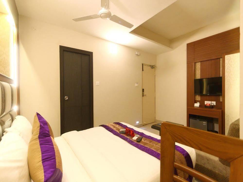 Oyo Anna Salai Greams Road Apollo Hotel