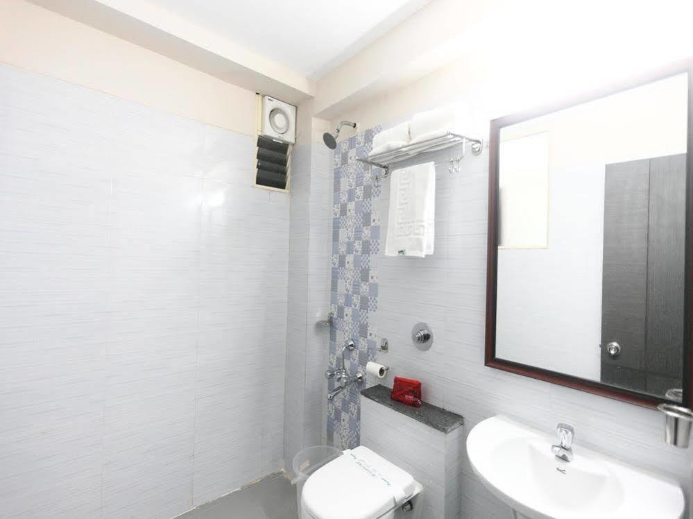 Hotel Oyo Anna Salai Greams Road Apollo 3*